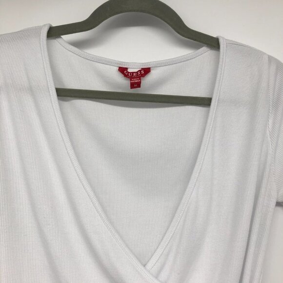 Guess White ribbed surplice V-neck crop top side tie size Medium - Picture 5 of 16